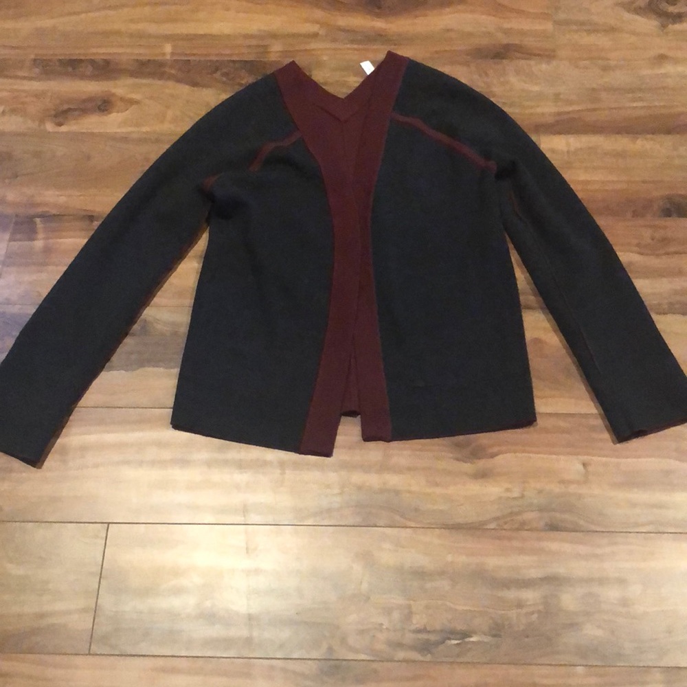 NWT Lululemon Reverse Me Wrap Sweater - Picture 3 of 5